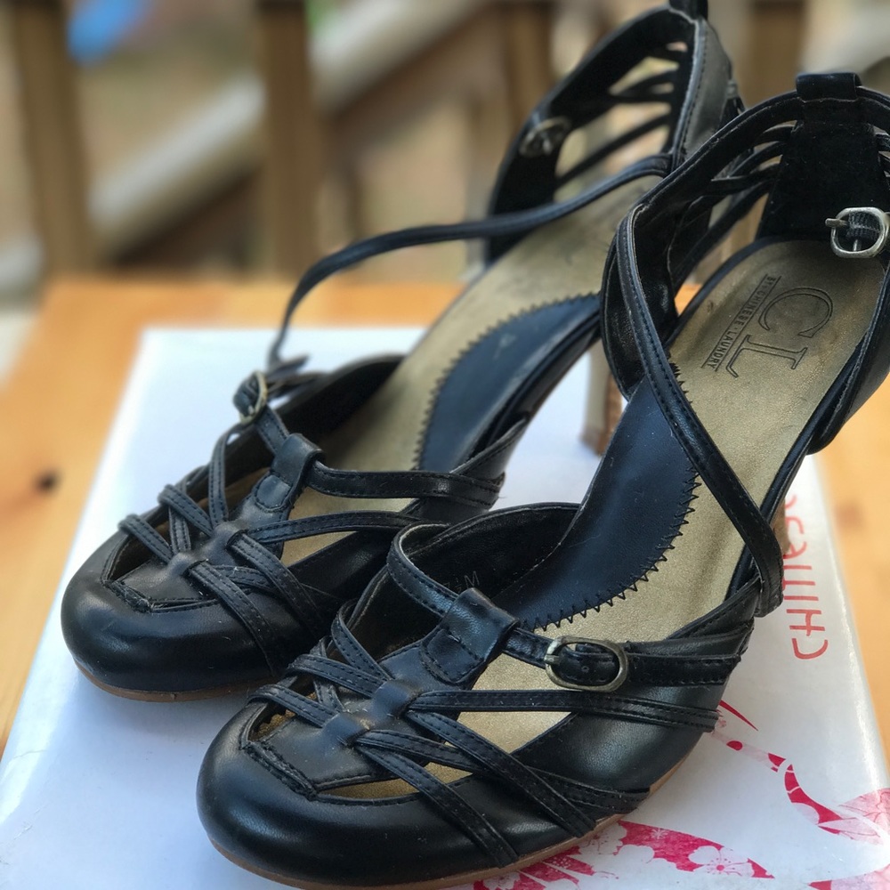 CL by Chinese Laundry adorable kitten heels Size 7.5